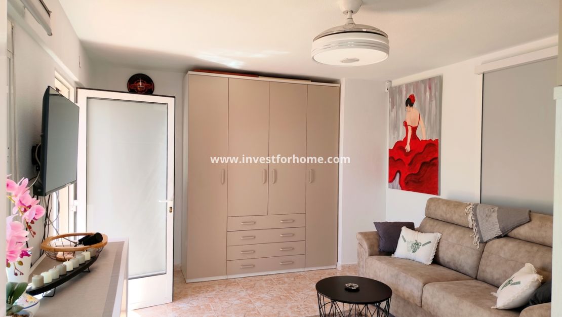 Verkoop - Villa - San Miguel / Vistabella Golf - Inland