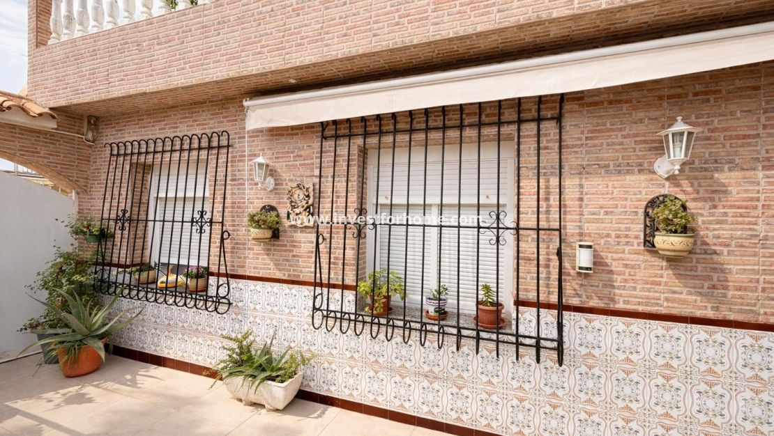 Verkoop - Villa - San Pedro del Pinatar - La Puntica