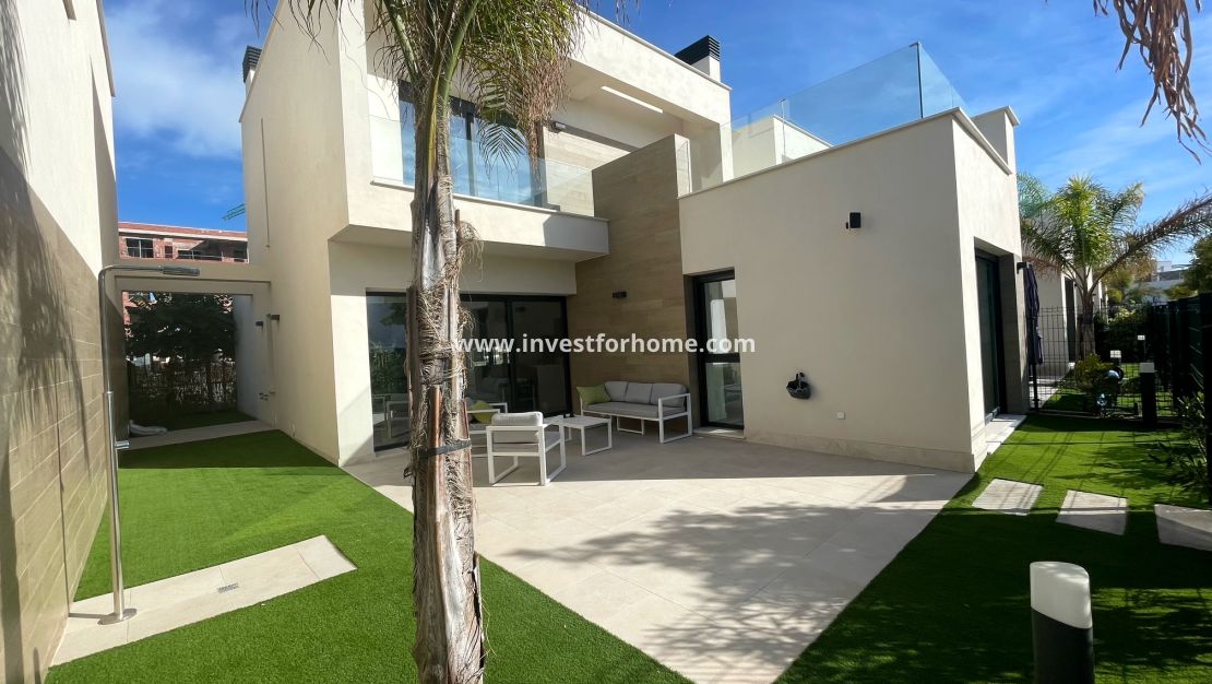 Verkoop - Villa - Santa Rosalia Lake and Life Resort