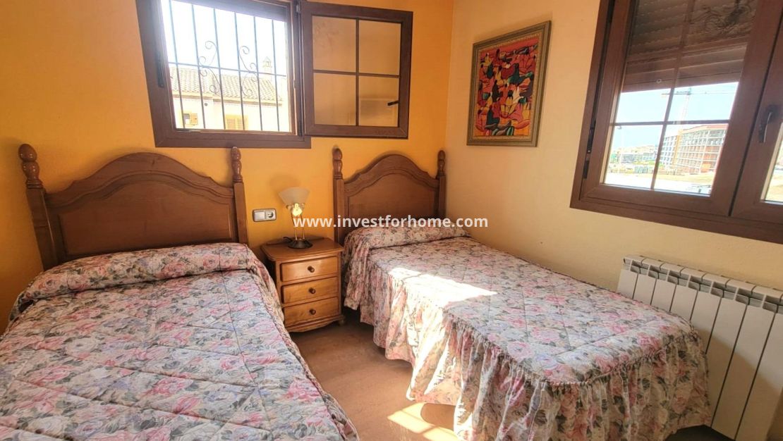 Verkoop - Villa - Torrevieja - aguas nuevas