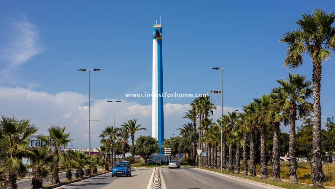 Verkoop - Villa - Torrevieja - aguas nuevas