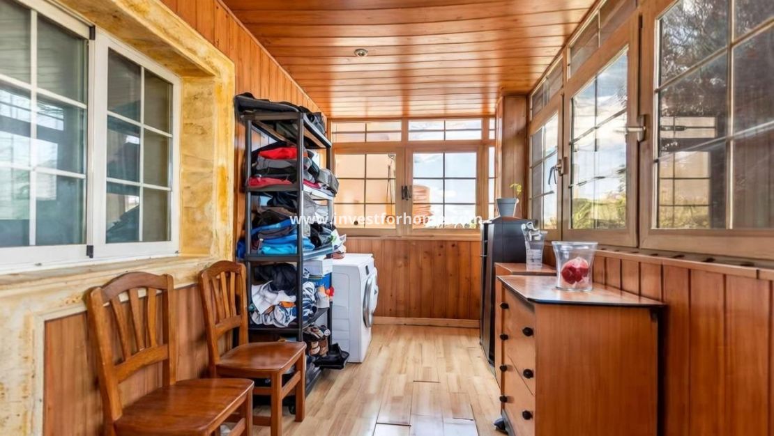 Verkoop - Villa - Torrevieja - aguas nuevas