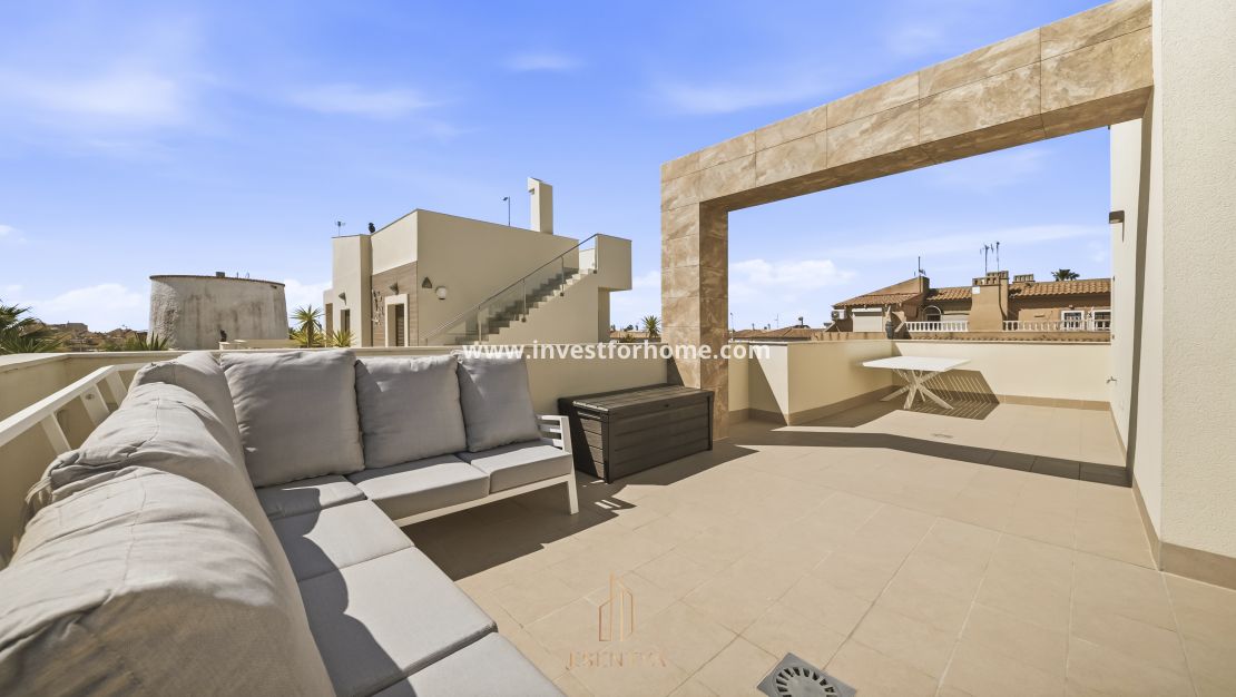 Verkoop - Villa - Torrevieja - aguas nuevas