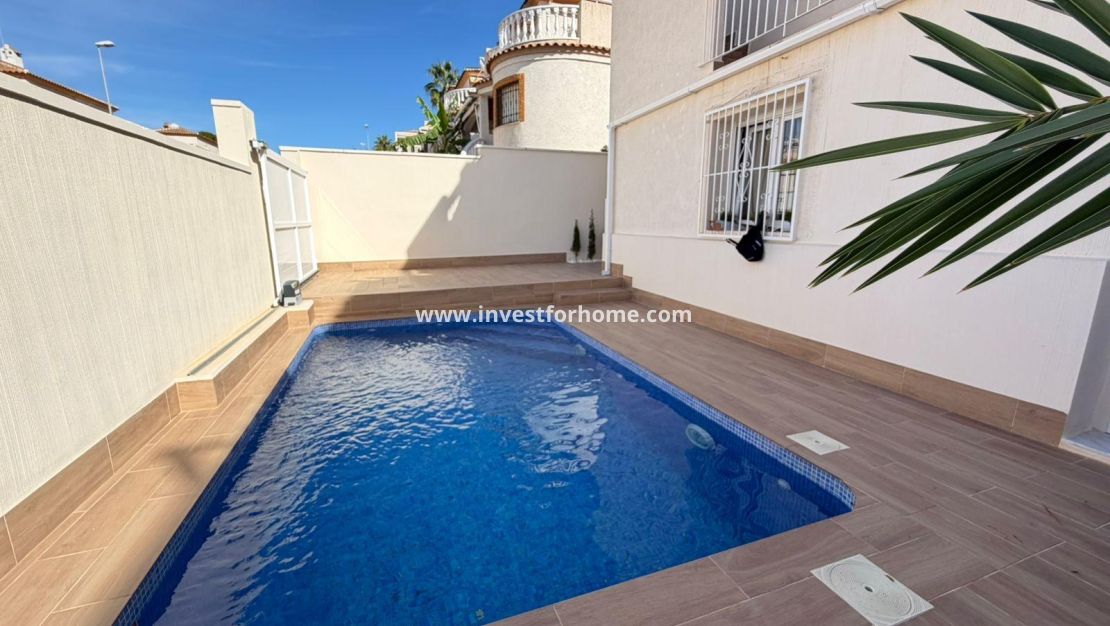 Verkoop - Villa - Torrevieja - Cabo Cervera