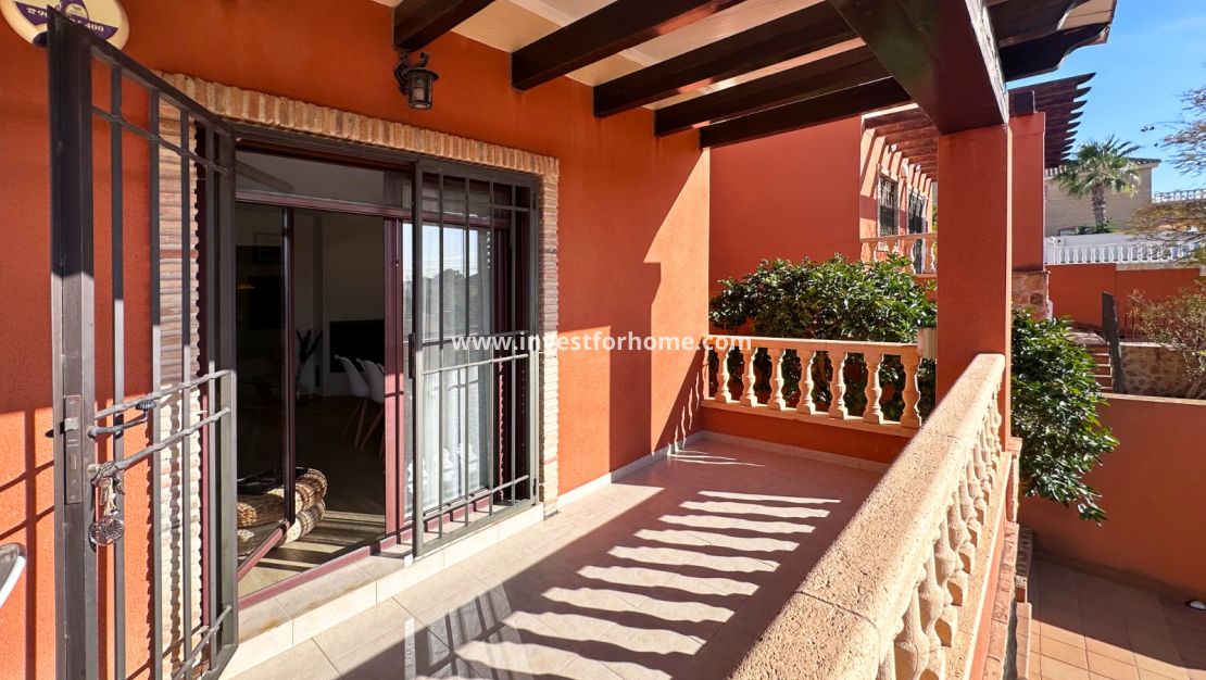 Verkoop - Villa - Torrevieja - Costa Blanca