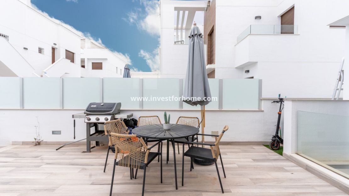 Verkoop - Villa - Torrevieja - Costa Blanca