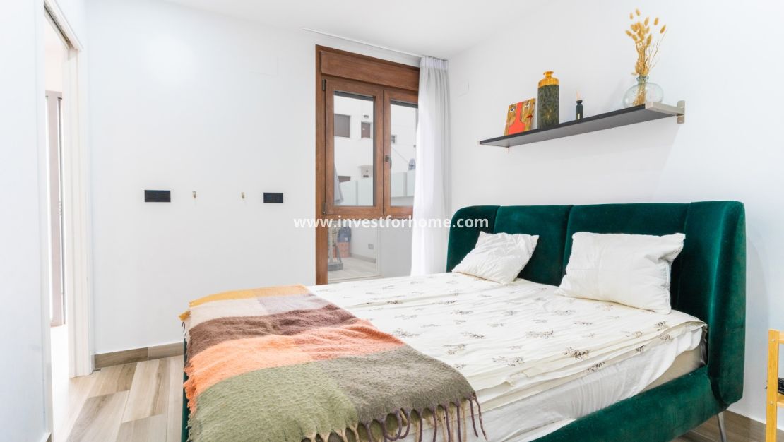 Verkoop - Villa - Torrevieja - Costa Blanca