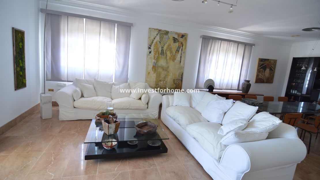 Verkoop - Villa - Torrevieja - Costa Blanca