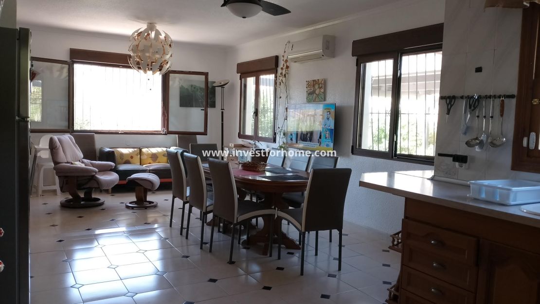 Verkoop - Villa - Torrevieja - Costa Blanca