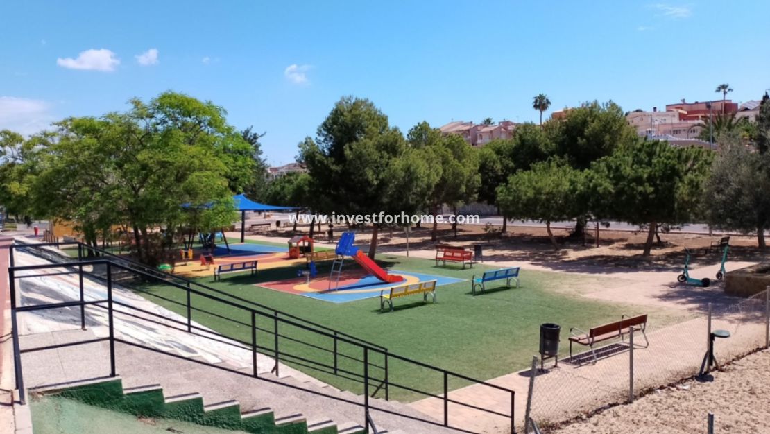 Verkoop - Villa - Torrevieja - Costa Blanca