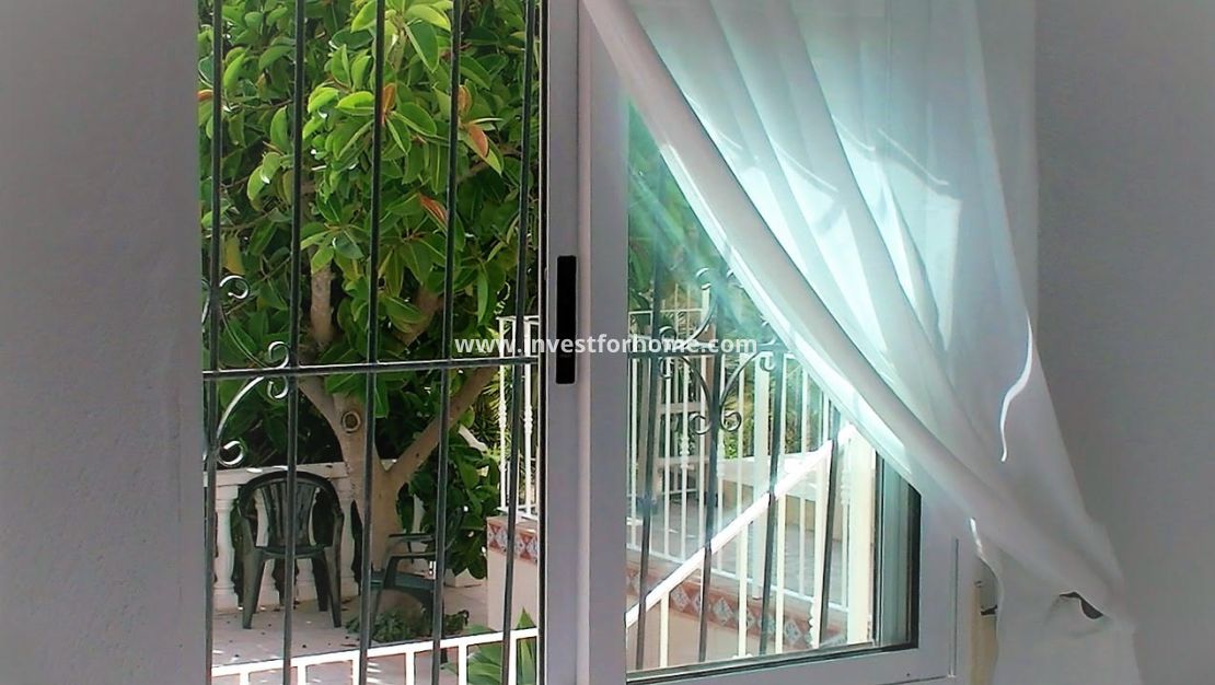 Verkoop - Villa - Torrevieja - Costa Blanca