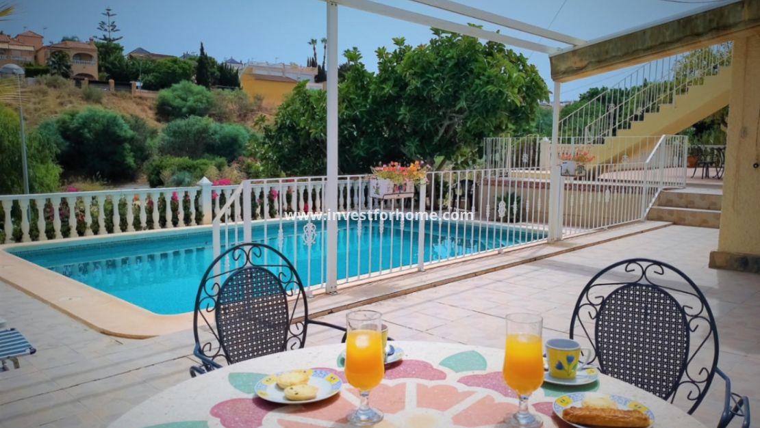 Verkoop - Villa - Torrevieja - Costa Blanca