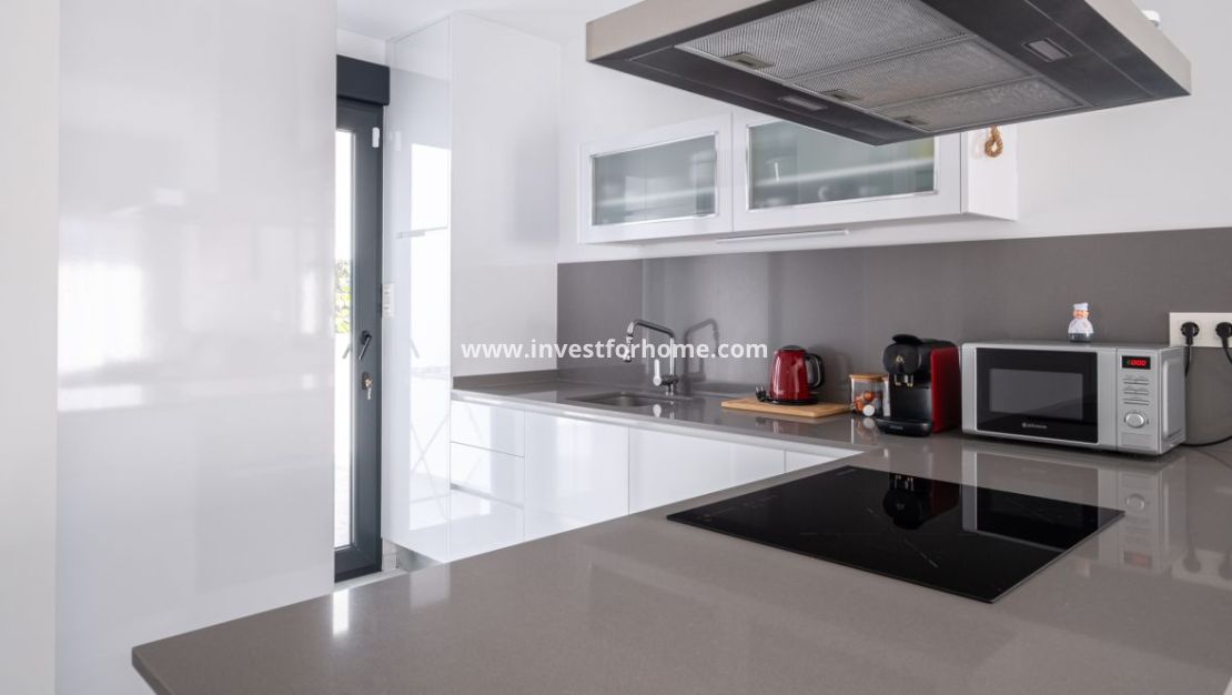 Verkoop - Villa - Torrevieja - Costa Blanca