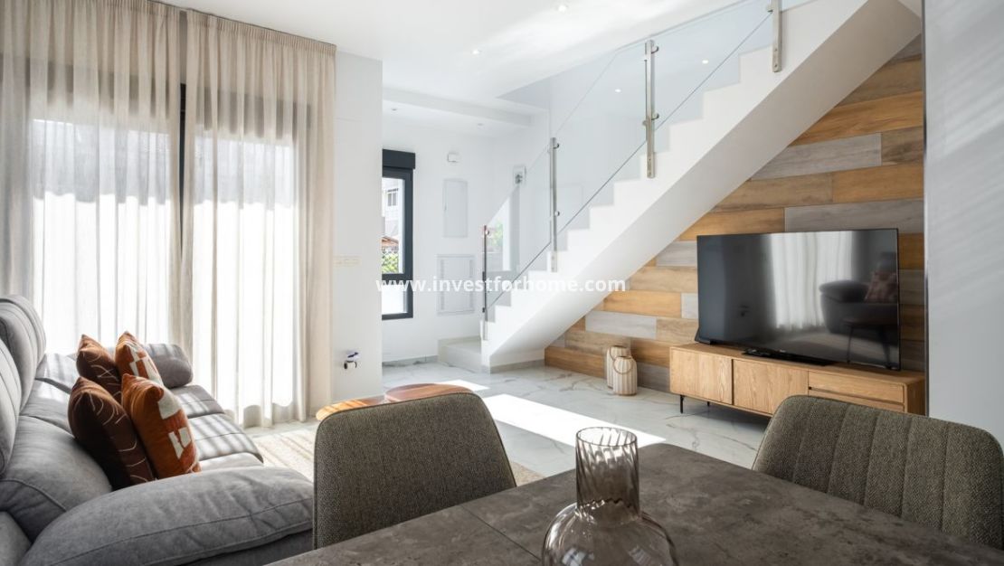 Verkoop - Villa - Torrevieja - Costa Blanca