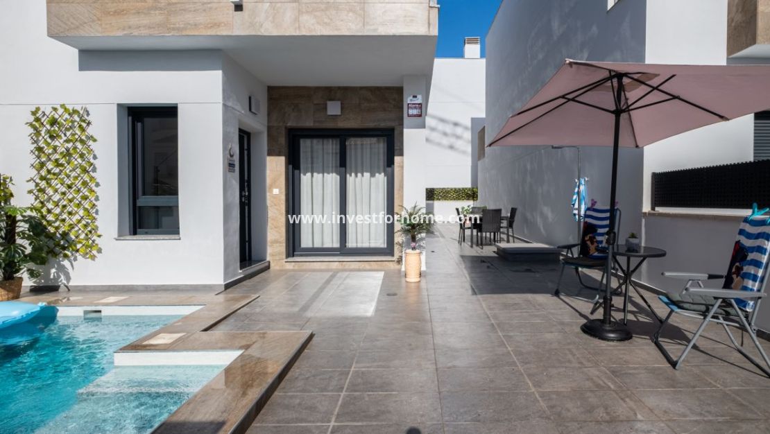 Verkoop - Villa - Torrevieja - Costa Blanca