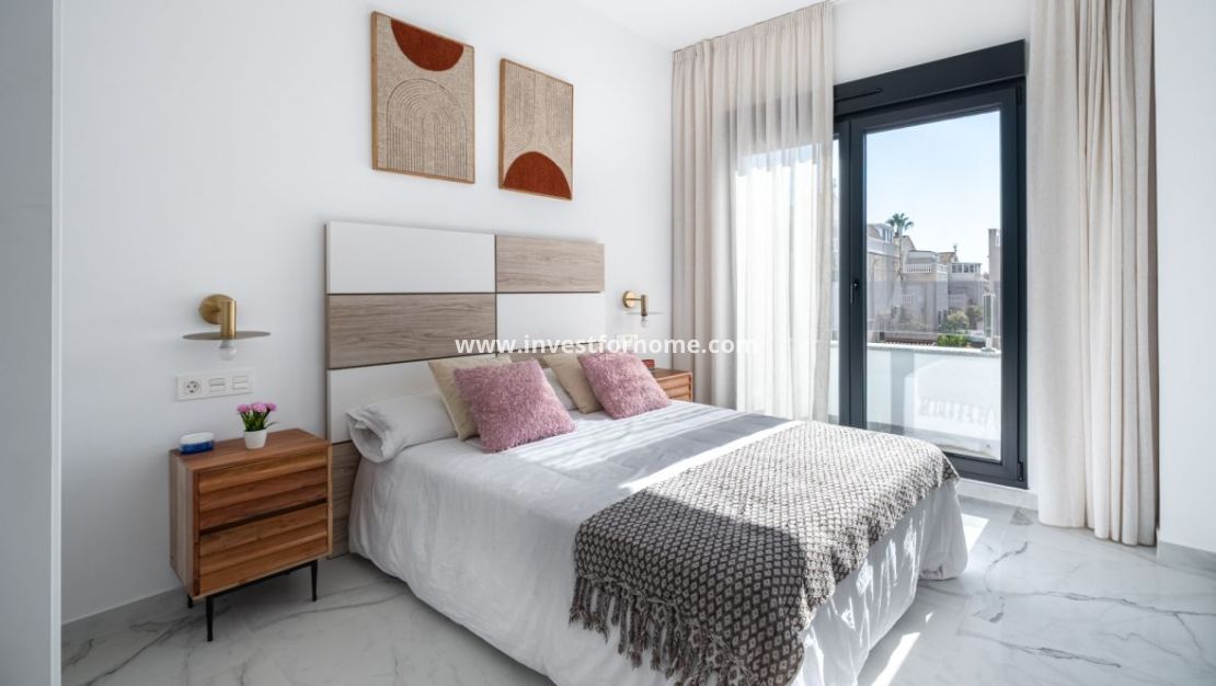 Verkoop - Villa - Torrevieja - Costa Blanca