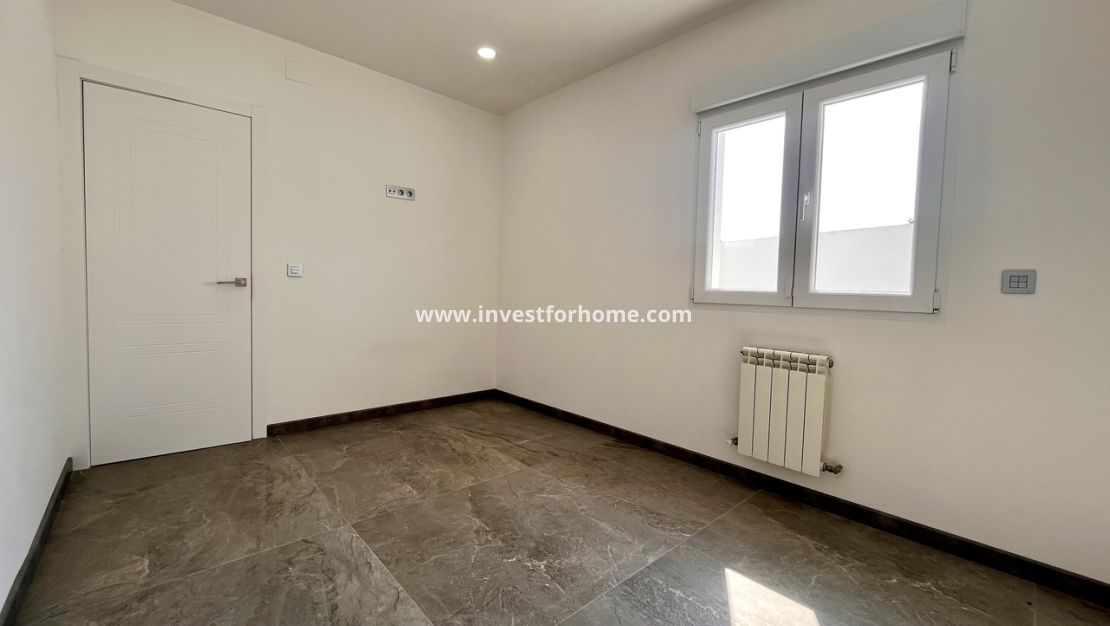 Verkoop - Villa - Torrevieja - Costa Blanca