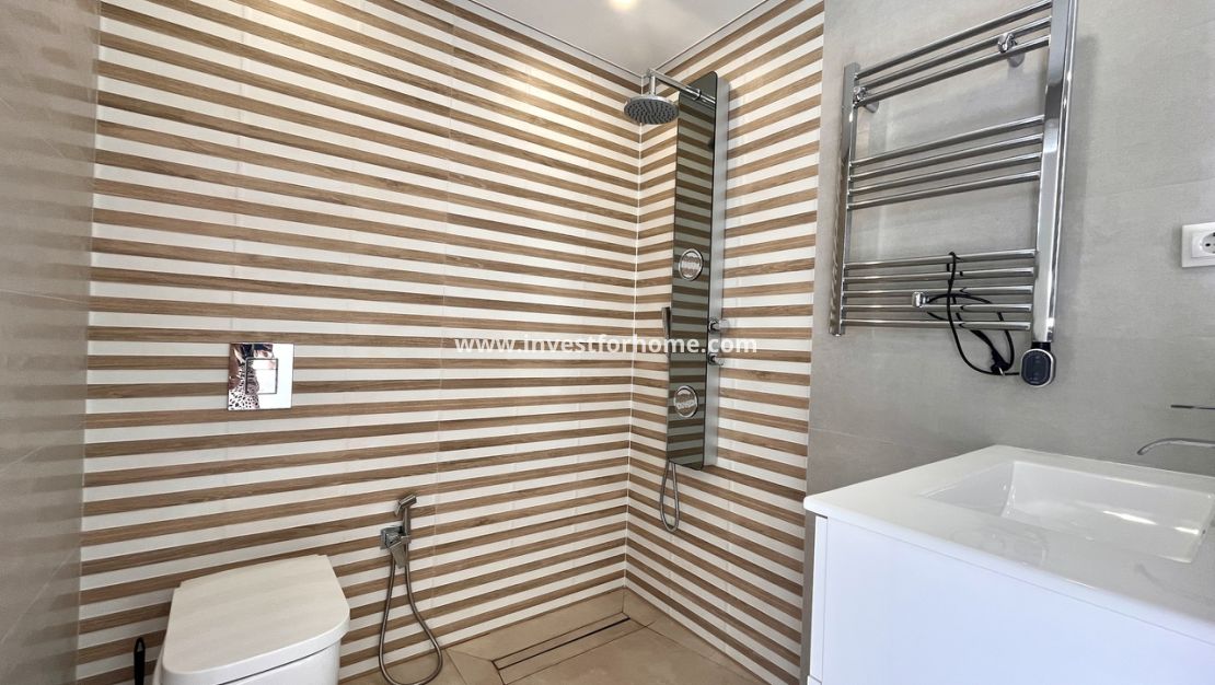 Verkoop - Villa - Torrevieja - Costa Blanca