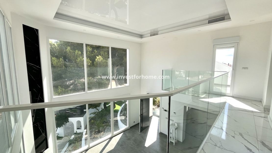 Verkoop - Villa - Torrevieja - Costa Blanca