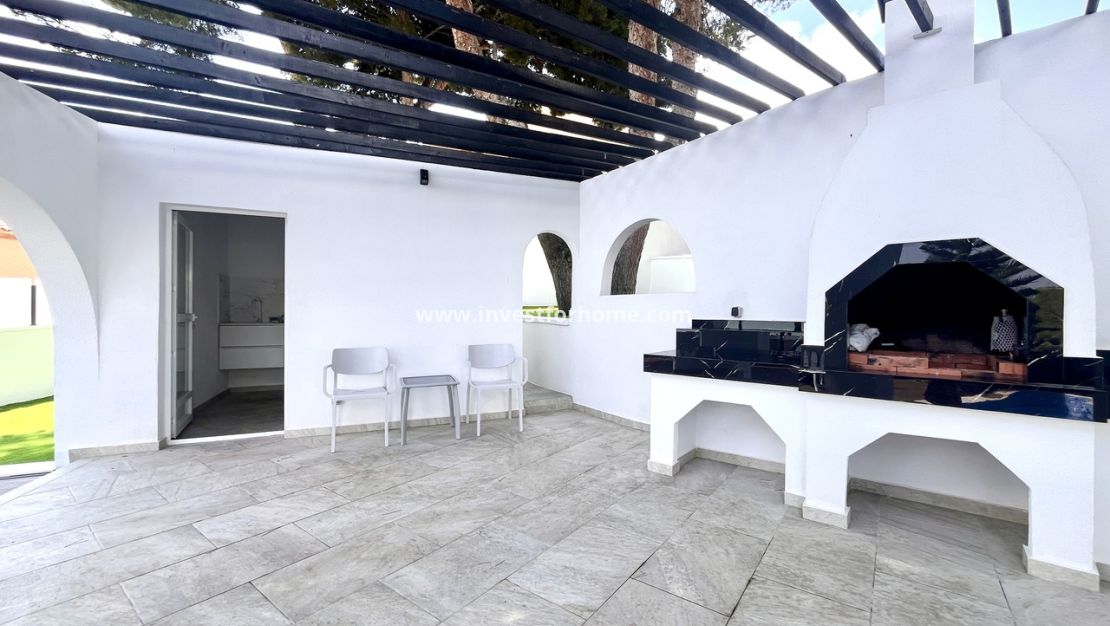 Verkoop - Villa - Torrevieja - Costa Blanca