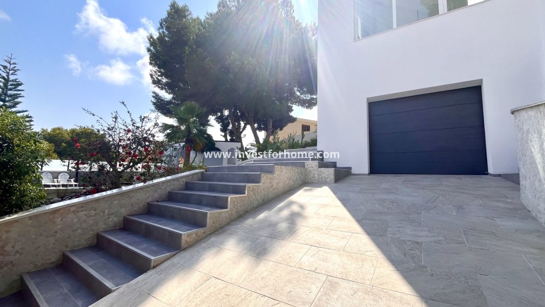 Verkoop - Villa - Torrevieja - Costa Blanca