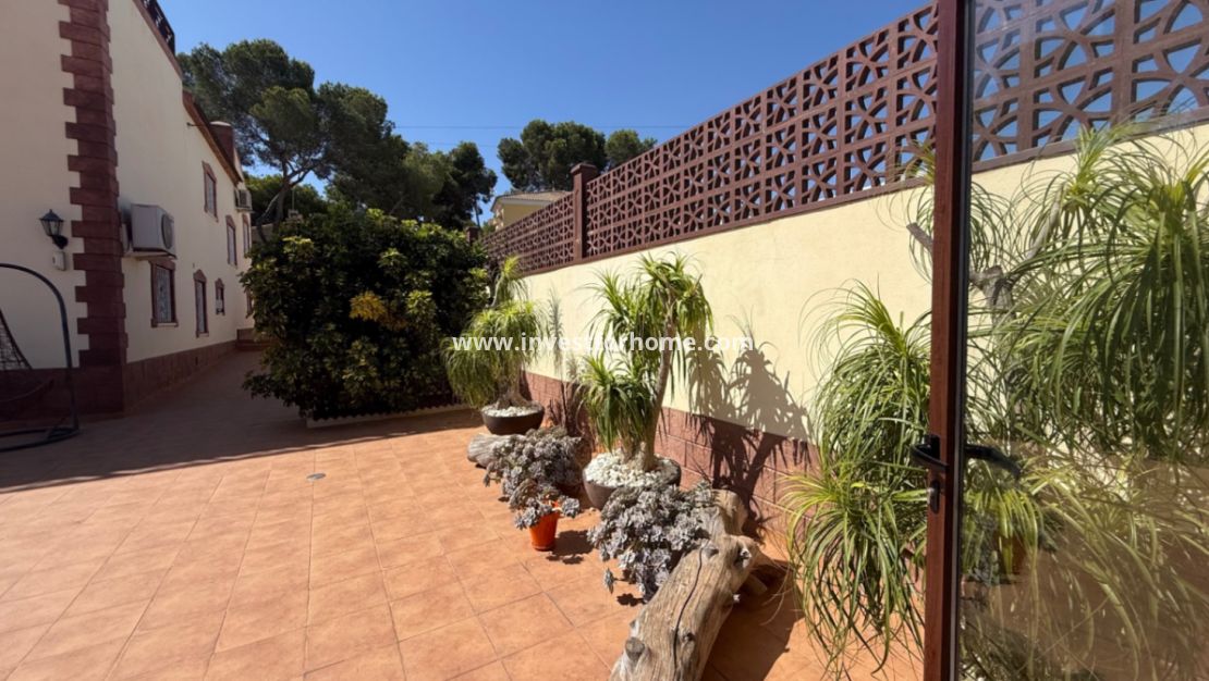 Verkoop - Villa - Torrevieja - Costa Blanca