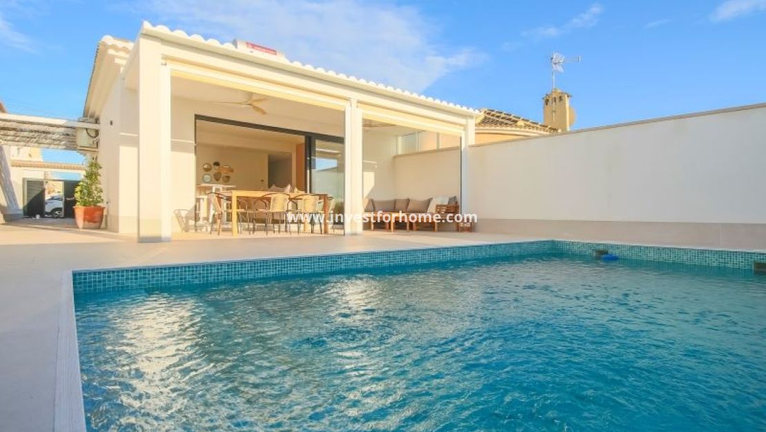 Verkoop - Villa - Torrevieja - Costa Blanca