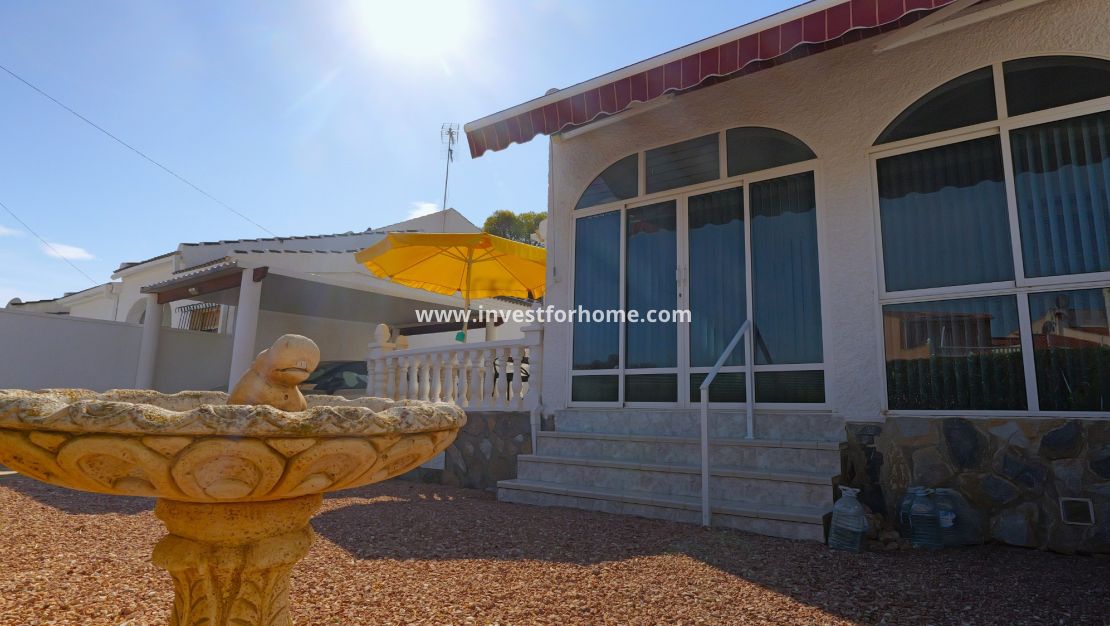 Verkoop - Villa - Torrevieja - Costa Blanca