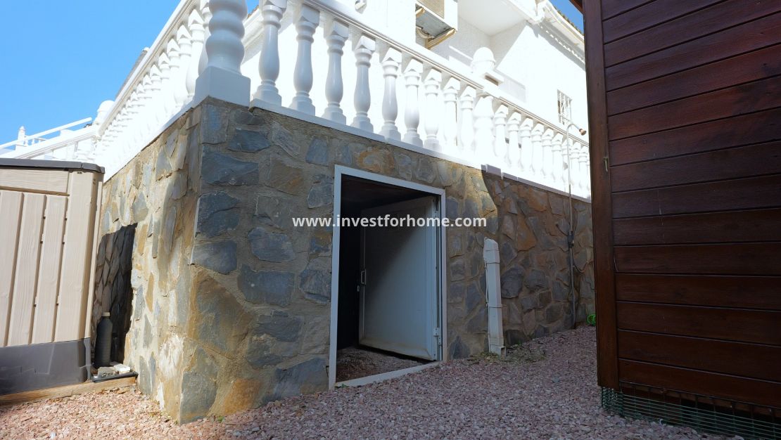 Verkoop - Villa - Torrevieja - Costa Blanca