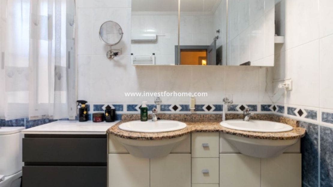 Verkoop - Villa - Torrevieja - Costa Blanca