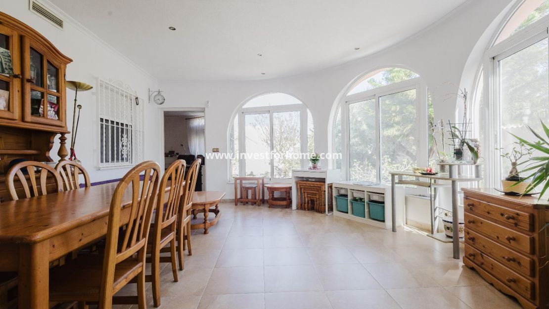 Verkoop - Villa - Torrevieja - Costa Blanca