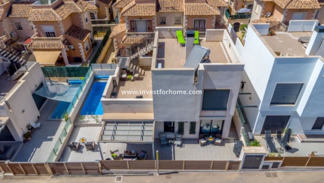 Verkoop - Villa - Torrevieja - Costa Blanca