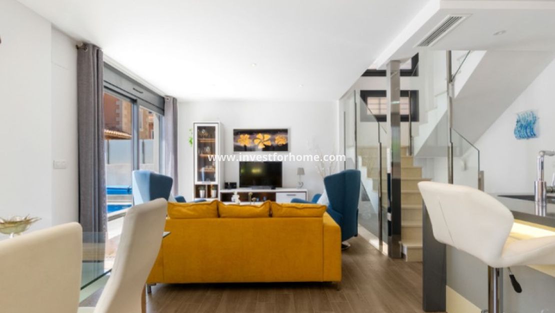 Verkoop - Villa - Torrevieja - Costa Blanca