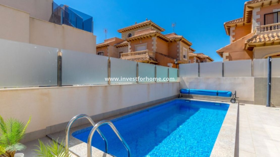 Verkoop - Villa - Torrevieja - Costa Blanca