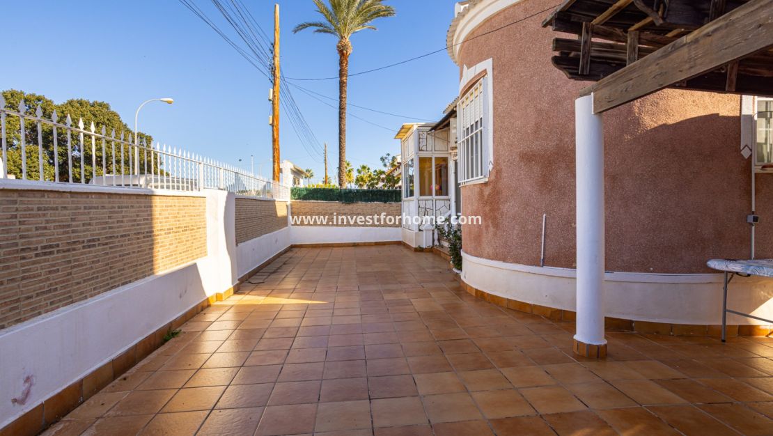 Verkoop - Villa - Torrevieja - Costa Blanca