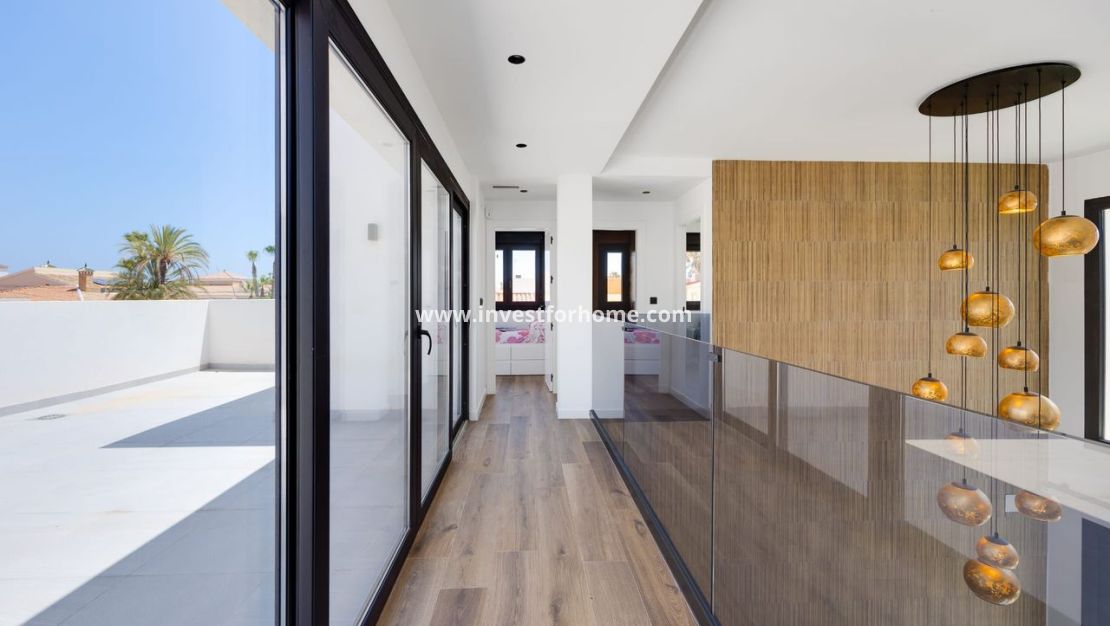 Verkoop - Villa - Torrevieja - Costa Blanca