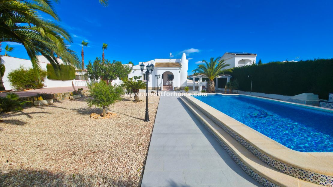 Verkoop - Villa - Torrevieja - Costa Blanca
