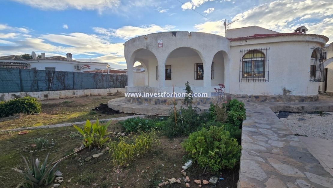Verkoop - Villa - Torrevieja - Costa Blanca