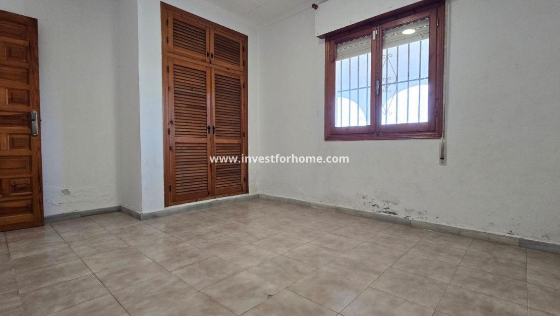 Verkoop - Villa - Torrevieja - Costa Blanca
