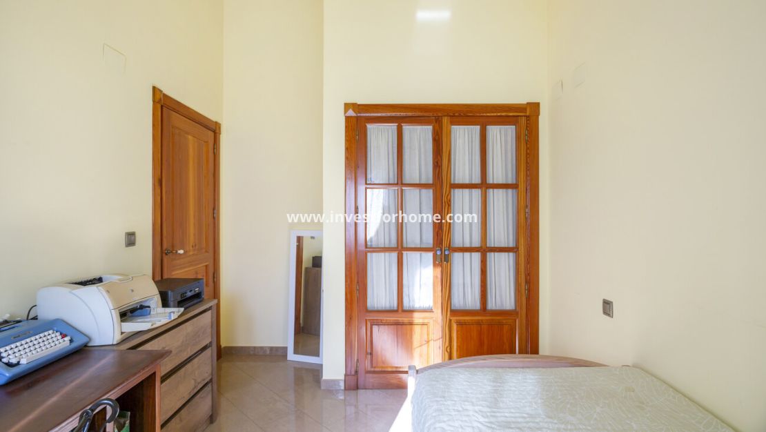 Verkoop - Villa - Torrevieja - Costa Blanca