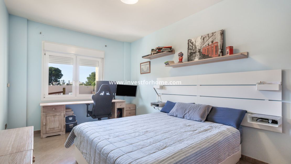 Verkoop - Villa - Torrevieja - Costa Blanca