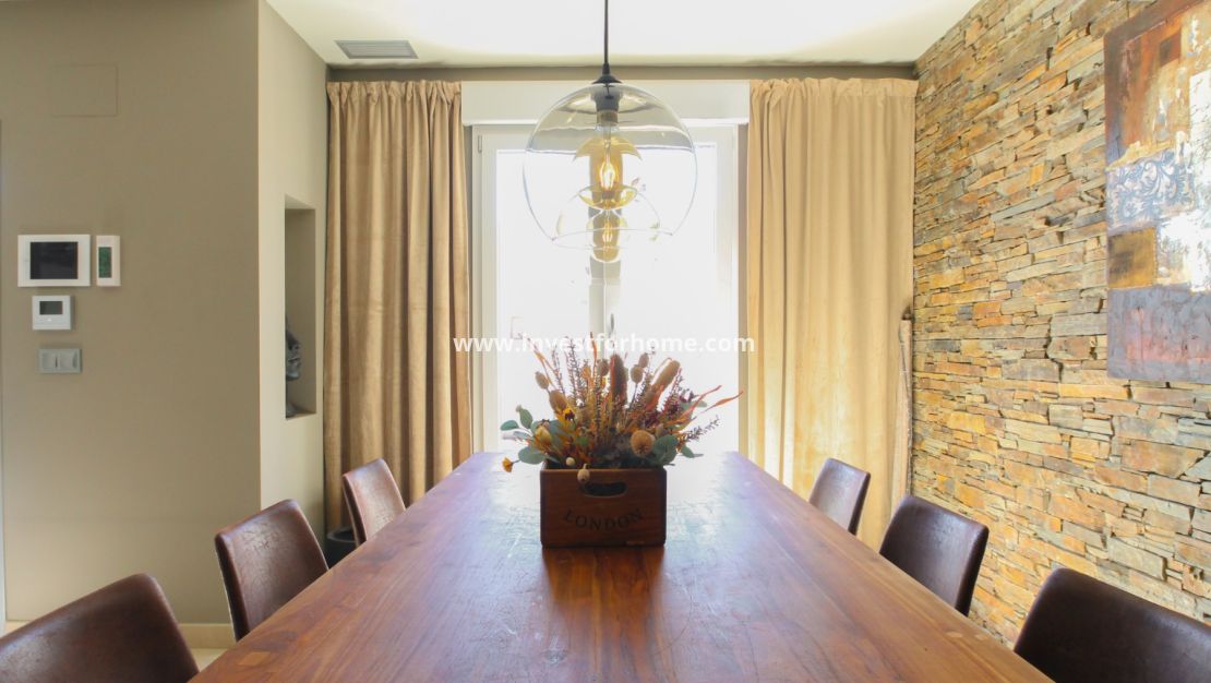 Verkoop - Villa - Torrevieja - Costa Blanca