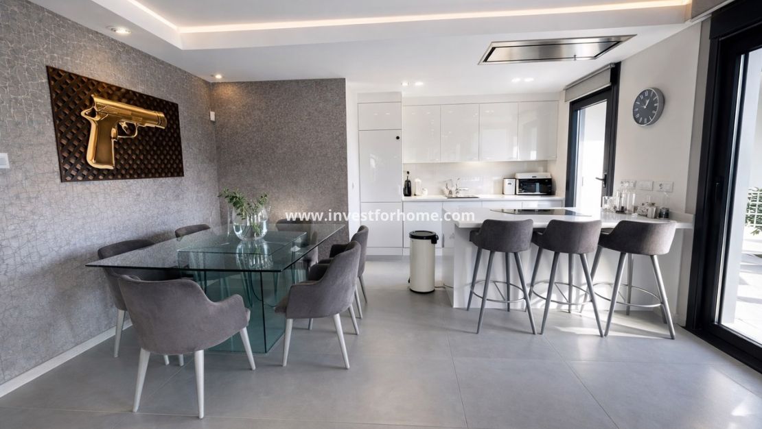 Verkoop - Villa - Torrevieja - Costa Blanca