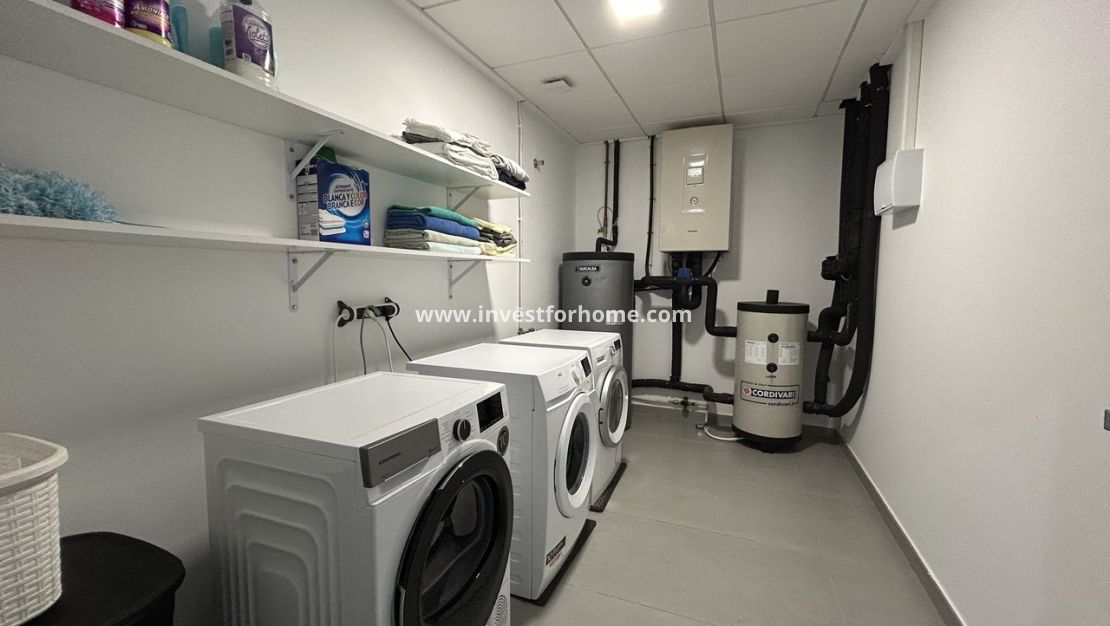 Verkoop - Villa - Torrevieja - Costa Blanca