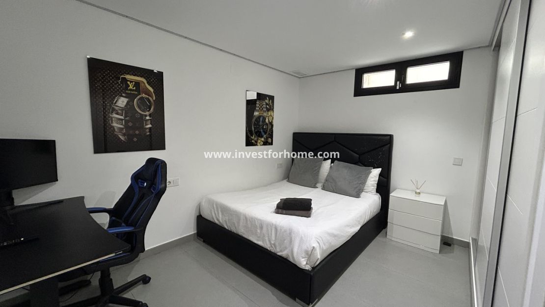 Verkoop - Villa - Torrevieja - Costa Blanca