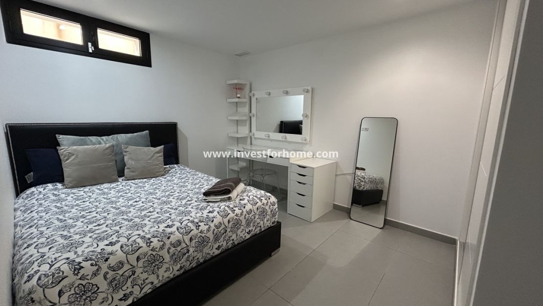 Verkoop - Villa - Torrevieja - Costa Blanca