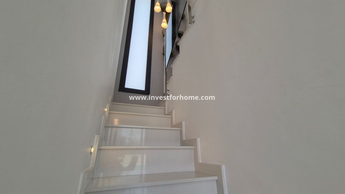 Verkoop - Villa - Torrevieja - Costa Blanca