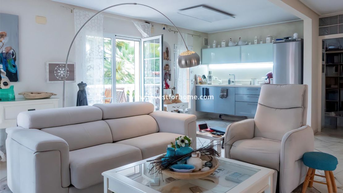 Verkoop - Villa - Torrevieja - Costa Blanca