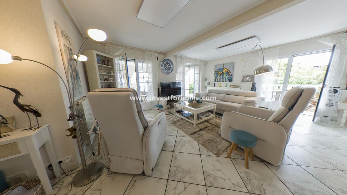 Verkoop - Villa - Torrevieja - Costa Blanca