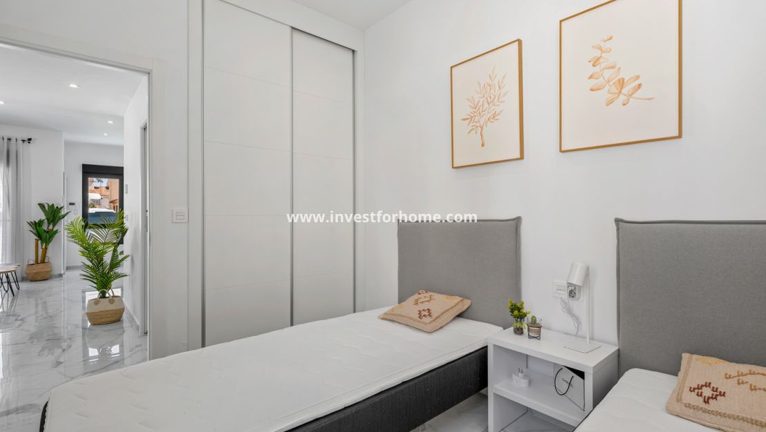Verkoop - Villa - Torrevieja - Costa Blanca